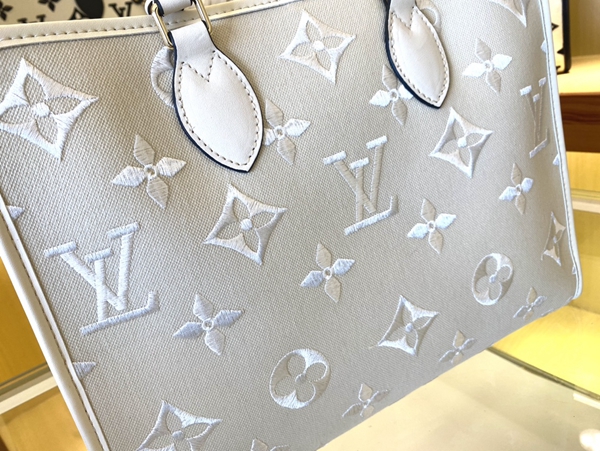 ルイヴィトンバッグ内部構造